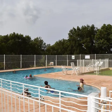 Petit Mas Au Paradis Avec Piscine Pour 6 Personnes * La Londe-les-Maures