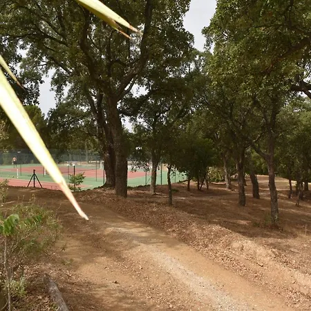 Petit Mas Au Paradis Avec Piscine Pour 6 Personnes La Londe-les-Maures
